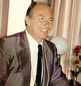 1983, April 27: Mowlana Shah Karim gave a speech at the luncheon hosted by the Aga Khan Foundation Canada, Toronto. 1983, April 27: Mowlana Shah Karim gave a speech at the luncheon hosted by the Aga Khan Foundation Canada, Toronto.
